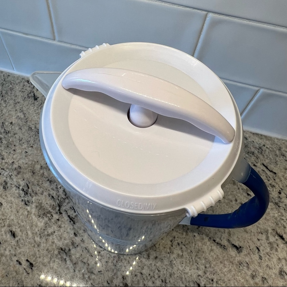 Dr. Brown’s Formula Mixing Pitcher - Picture 8 of 8